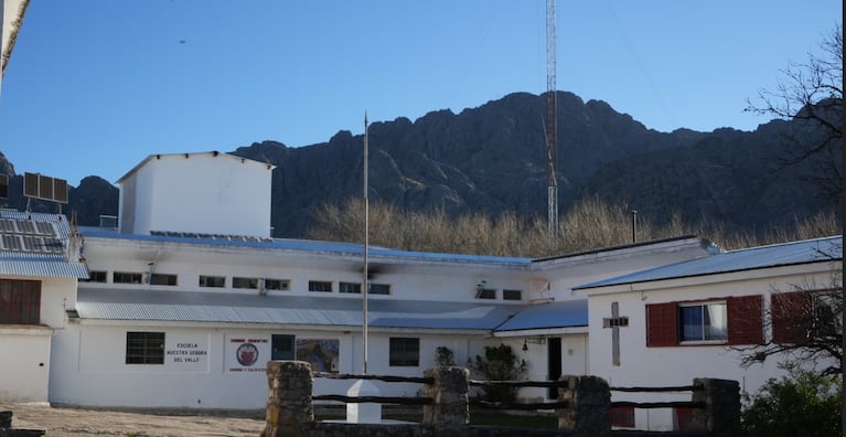 Escuela Nuestra Señora del Valle de Los Gigantes.