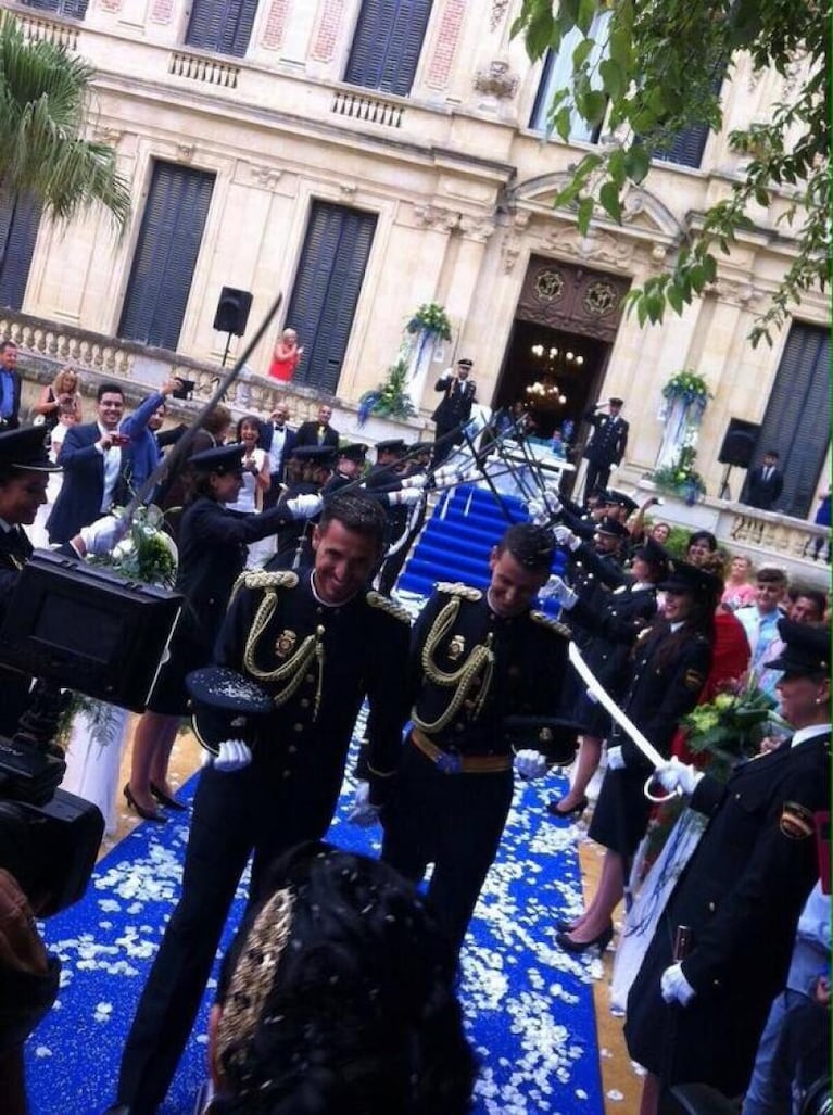 España celebró la primera boda gay entre policías 