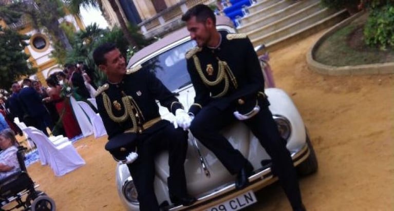 España celebró la primera boda gay entre policías 