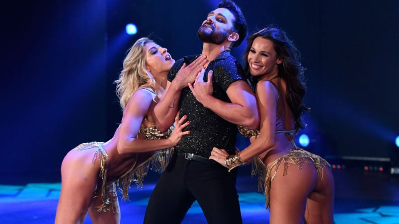 Espectacular baile de Piquín, Pampita y Macarena Rinaldi. Foto: Jorge Luengo