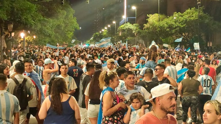 Estallaron los festejos en todos los rincones de Argentina.