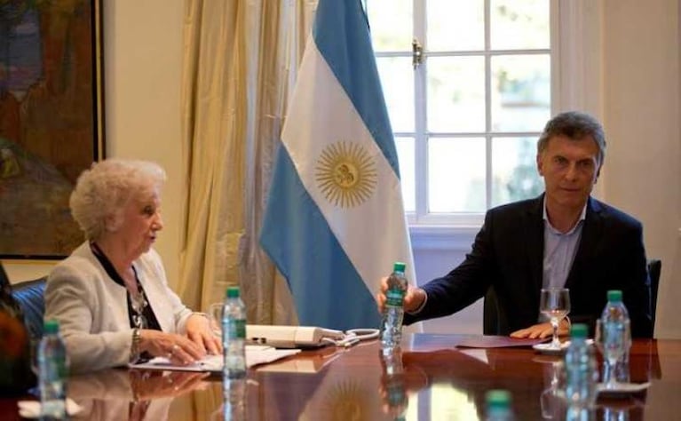 Estela de Carlotto defendió a los Kirchner y cuestionó a Macri