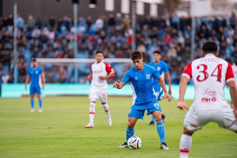 Estudiantes de Río Cuarto vs Huracán.