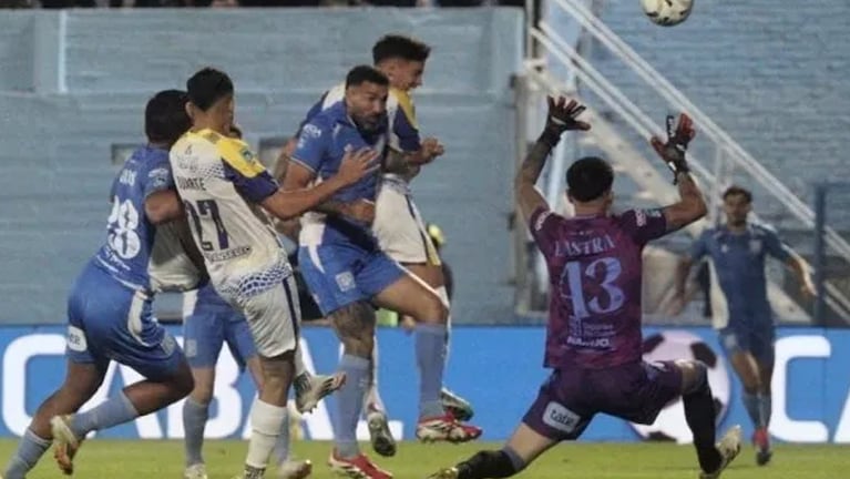 Estudiantes-Rosario Central en Río Cuarto.