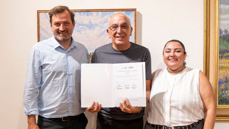 Estudios Pira recibió un reconocimiento por parte de la Legislatura.