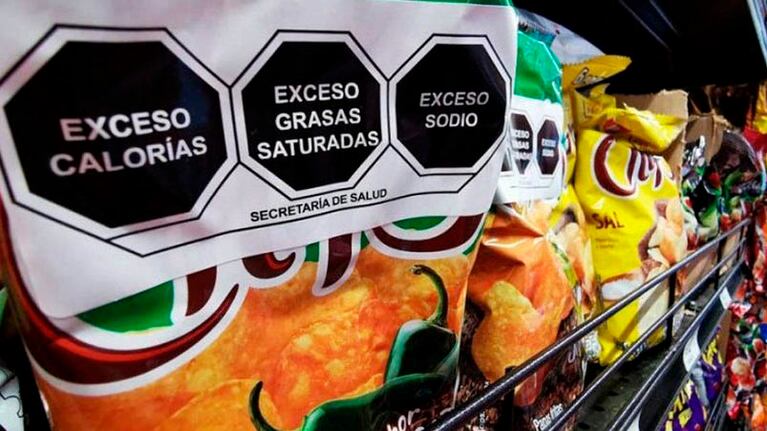 Etiquetado para los alimentos con componenetes nocivos para la salud.