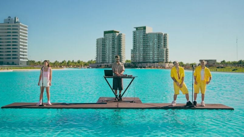 Euge Quevedo junto a Roze y Big One.