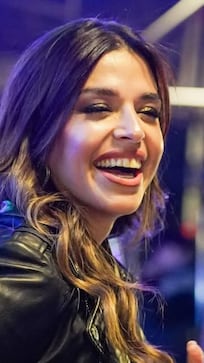 Euge Quevedo le cumplió el sueño a una seguidora y cantaron juntas en La Morocha