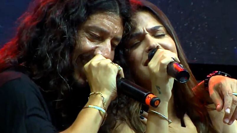 Euge Quevedo se emocionó en el festival de Cosquín junto a Facundo Toro.