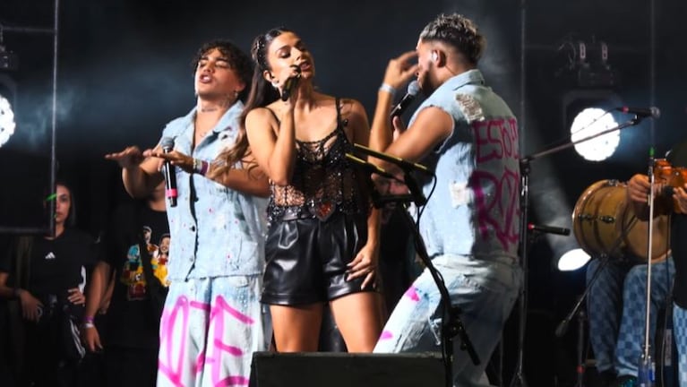 Euge Quevedo y Roze en el Movistar Arena con la versión cuartetera de 'Para repetir'.