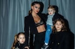 Eugenia la "China" Suárez se disfrazó con sus hijos en halloween: los looks.