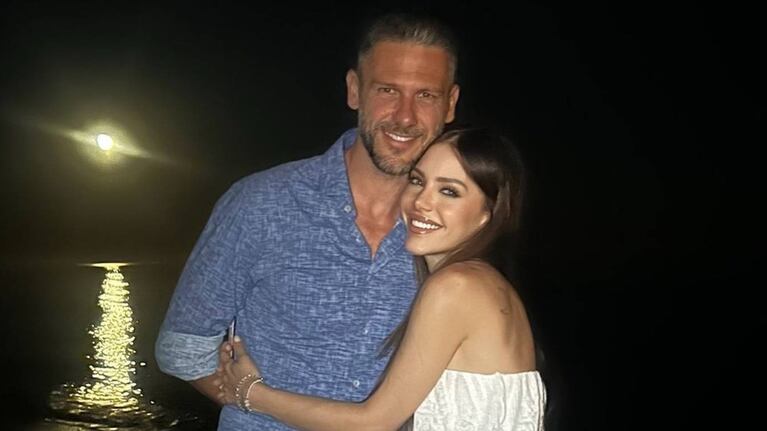 Evangelina Anderson y Martín Demichelis, una historia de amor que tiene casi 20 años. (Foto: instagram/evangelinaanderson)