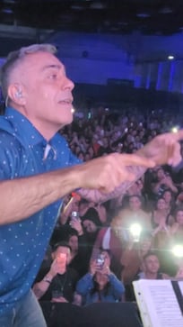 ¡Exceso de aura! Se cortó la luz en pleno baile y el Loco Amato improvisó un momento inolvidable