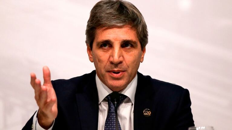 Expectativa por el primer anuncio oficial del ministro de Economía.