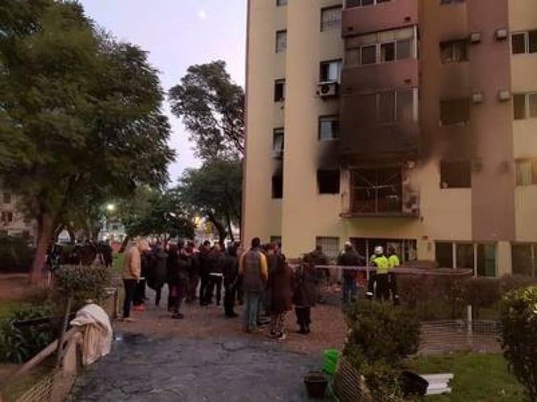 Explosión e incendio en el Bajo Flores