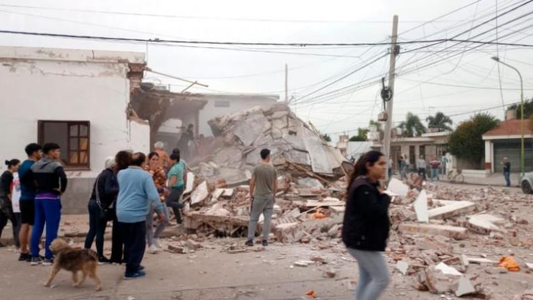 Explosión y derrumbe en Oliva: el estado de salud de la mamá y los niños heridos