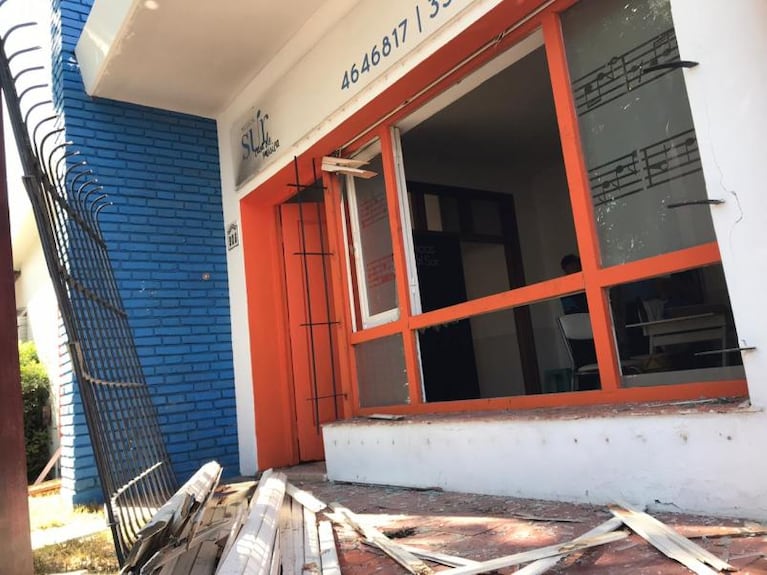 Explotó una escuela de música en barrio Jardín e investigan si fue intencional