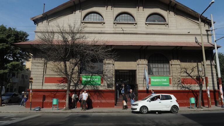 Extienden el horario para retirar los DNI en el Registro Civil