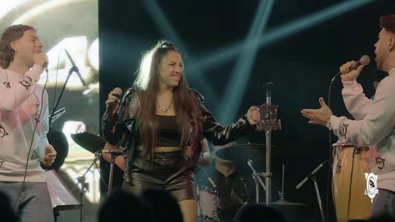 Eze, Pablo y La Patrona lanzaron su colaboración en vivo desde Las Palmas.