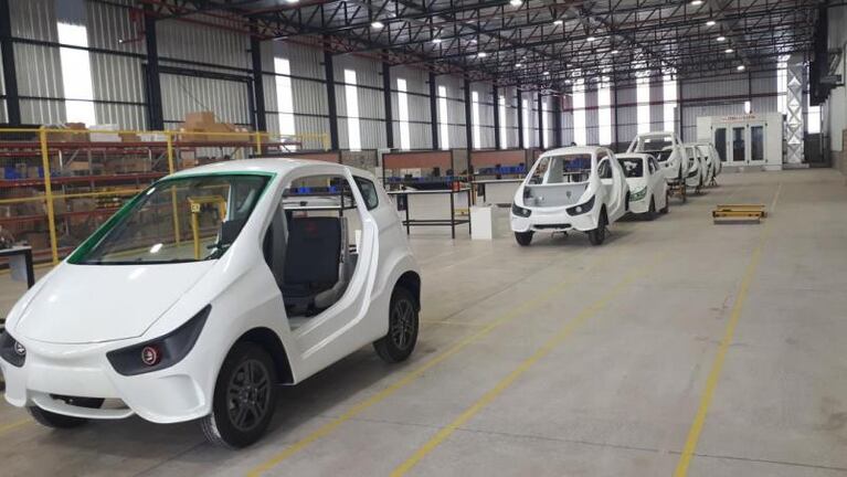 Fabricarán en Córdoba autos eléctricos a partir de octubre