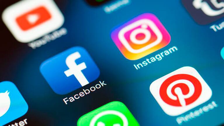 Facebook, cada vez más cerca de "comer" a Instagram.