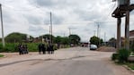 Familiares del joven abatido atacaron la casa del policía.