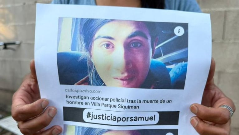 Familiares pidieron respuestas por la muerte de Samuel Tobares en un episodio que involucró a efectivos policiales en Villa Parque Síquiman.