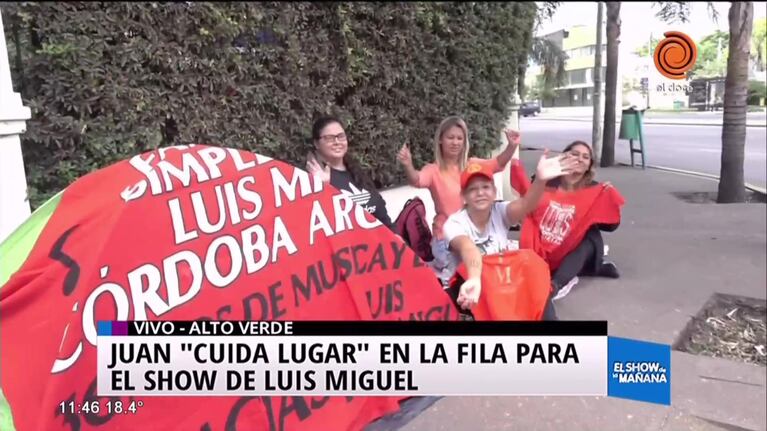 Fans de Luis Miguel cumplen un mes de fila