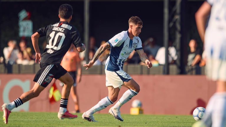 Fascendini puso el 1 a 0 de Talleres sobre Riestra. (Foto: Prensa CAT)