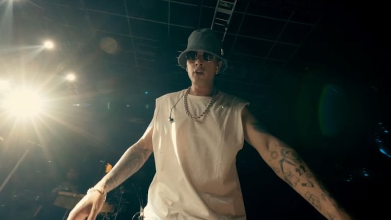 Fer Olmedo en el nuevo videoclip de DesaKTa2.