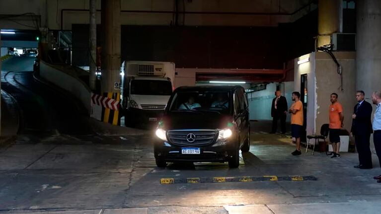 Fernández seguirá con reposo en Olivos.