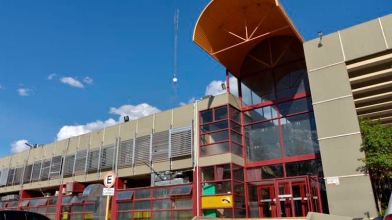 Ferrari fue trasladado al Hospital de Urgencias, donde falleció.