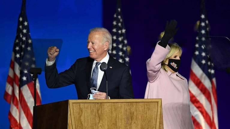 Festeja Biden: será presidente de EE.UU.