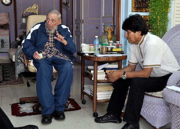 Fidel Castro celebró sus 89 con Maduro y Evo Morales. Foto: Estudios Revolución.