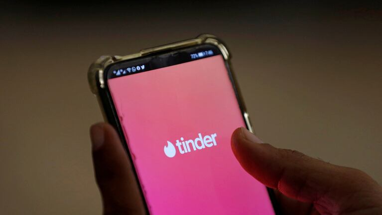 FILE PHOTO: The dating app Tinder is shown on a mobile phone in this picture illustration taken September 1, 2020. REUTERS/Akhtar Soomro/Illustration/File Photo