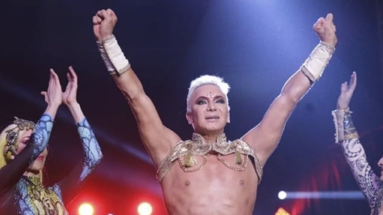 Flavio Mendoza sufrió una fuerte caída en un show.