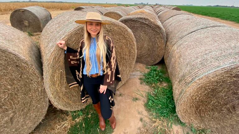 Florencia Arroyo trabaja en el campo de su familia desde pequeña.