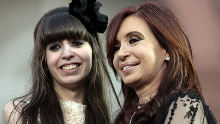 Florencia y Cristina Kirchner, investigadas por la Justicia.