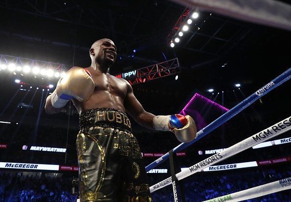 Floyd Mayweather noqueó a Conor McGregor en el combate del año.