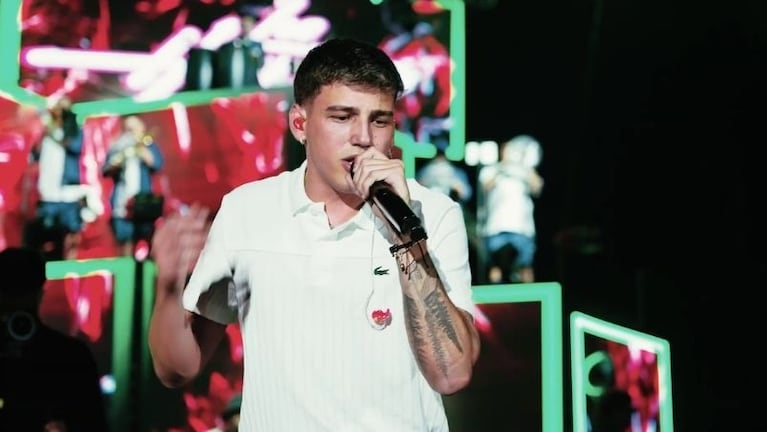 Fran Herrera se encargó del nuevo enganchado de Los Herrera grabado en vivo desde Plaza de la Música.