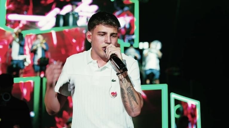 Fran Herrera se encargó del nuevo enganchado de Los Herrera grabado en vivo desde Plaza de la Música.