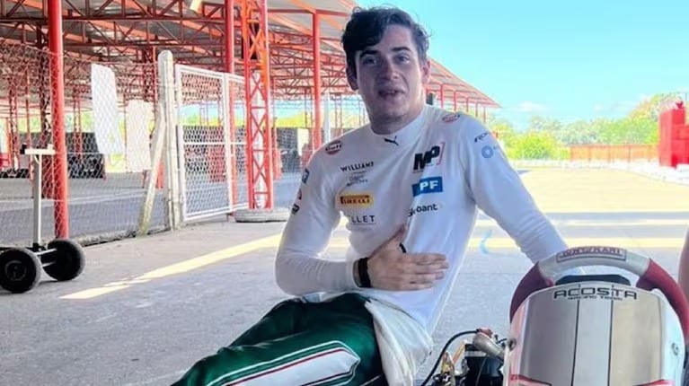 Franco Colapinto visitó una pista de kartings.