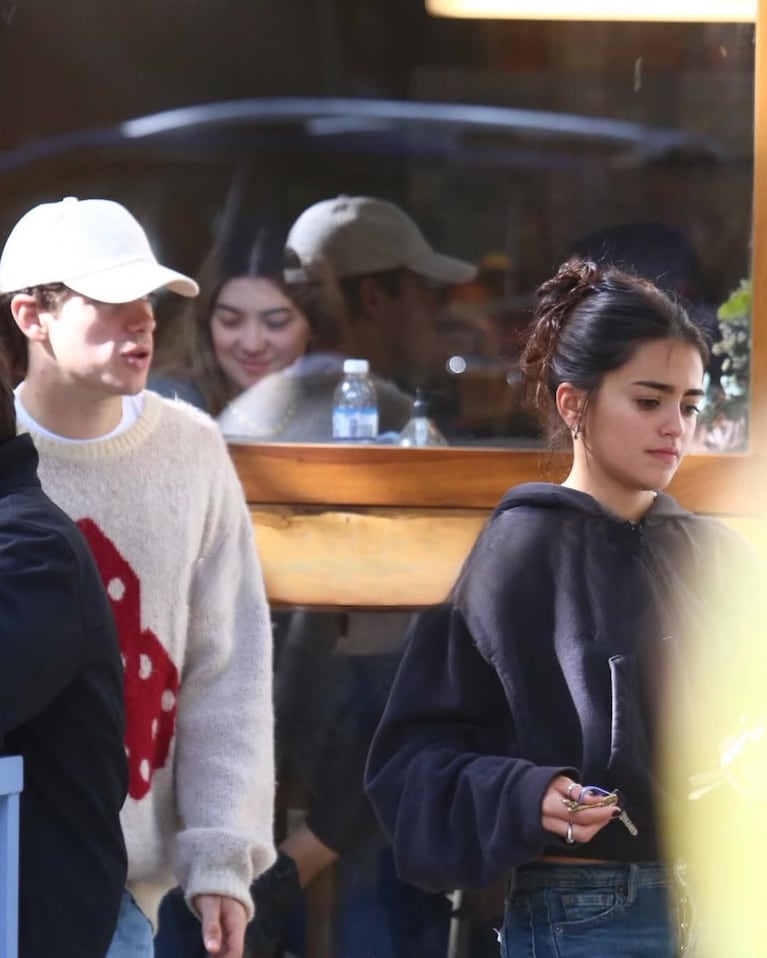 Franco Colapinto y Maia Reficco