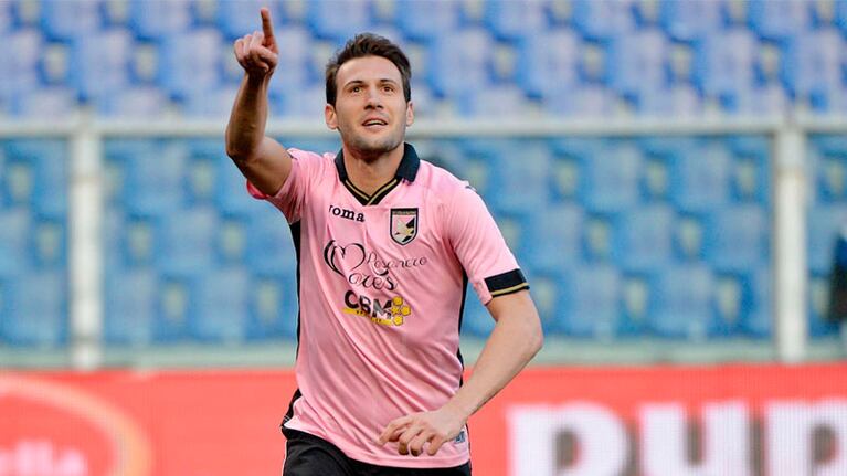 Franco Vázquez vuelve con El Sevilla al fútbol de España.