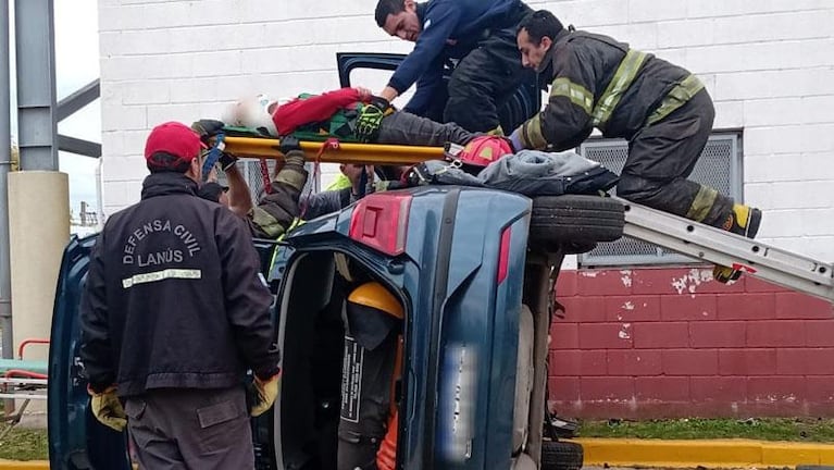 Fue a sacar el carnet y se dio vuelta en la prueba de manejo