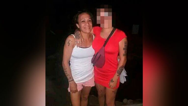 Fue baleada por su pareja en la cabeza.