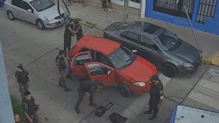 Fueron aprehendidos en barrio San Martín, donde finalizó la persecución.