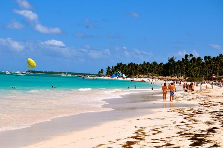 Fueron de vacaciones a la playa y contrajeron una infección en la piel