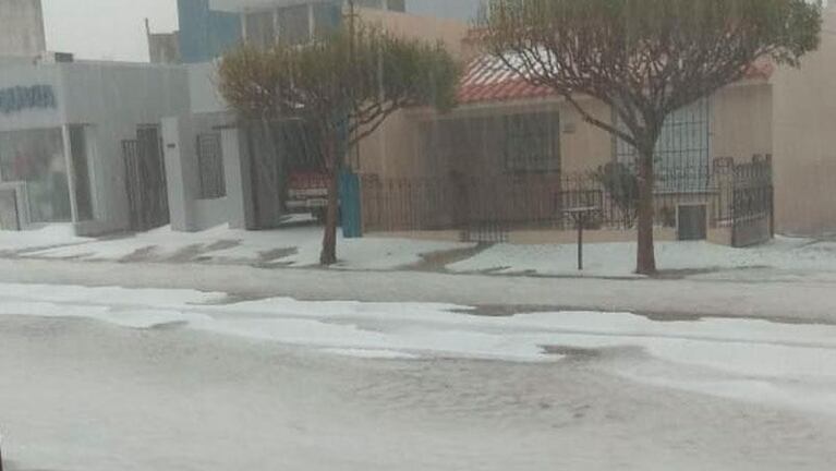 Fuerte caída de granizo en el sur de Córdoba