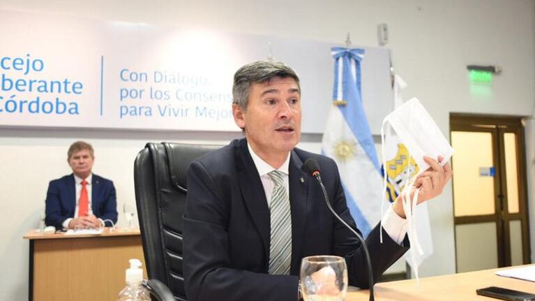Fuerte rechazo de la oposición con la forma de tratar el proyecto.